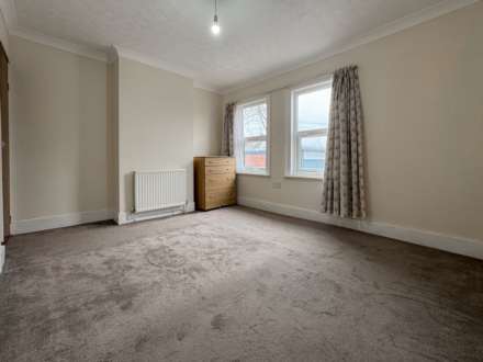 St Peters Road, Reading, RG6 1NT, Image 9