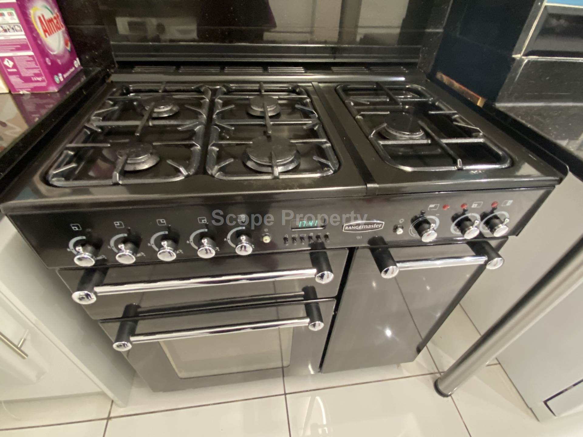 Grange Avenue, Reading, RG6 1DL, Image 3