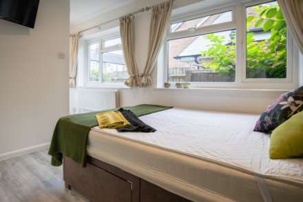 Montague Street, Reading, RG4, Image 3