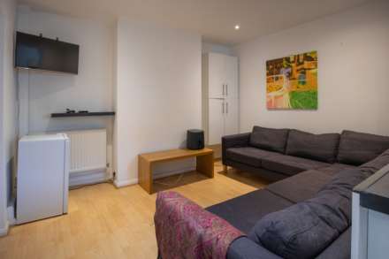 Montague Street, Reading, RG4, Image 7