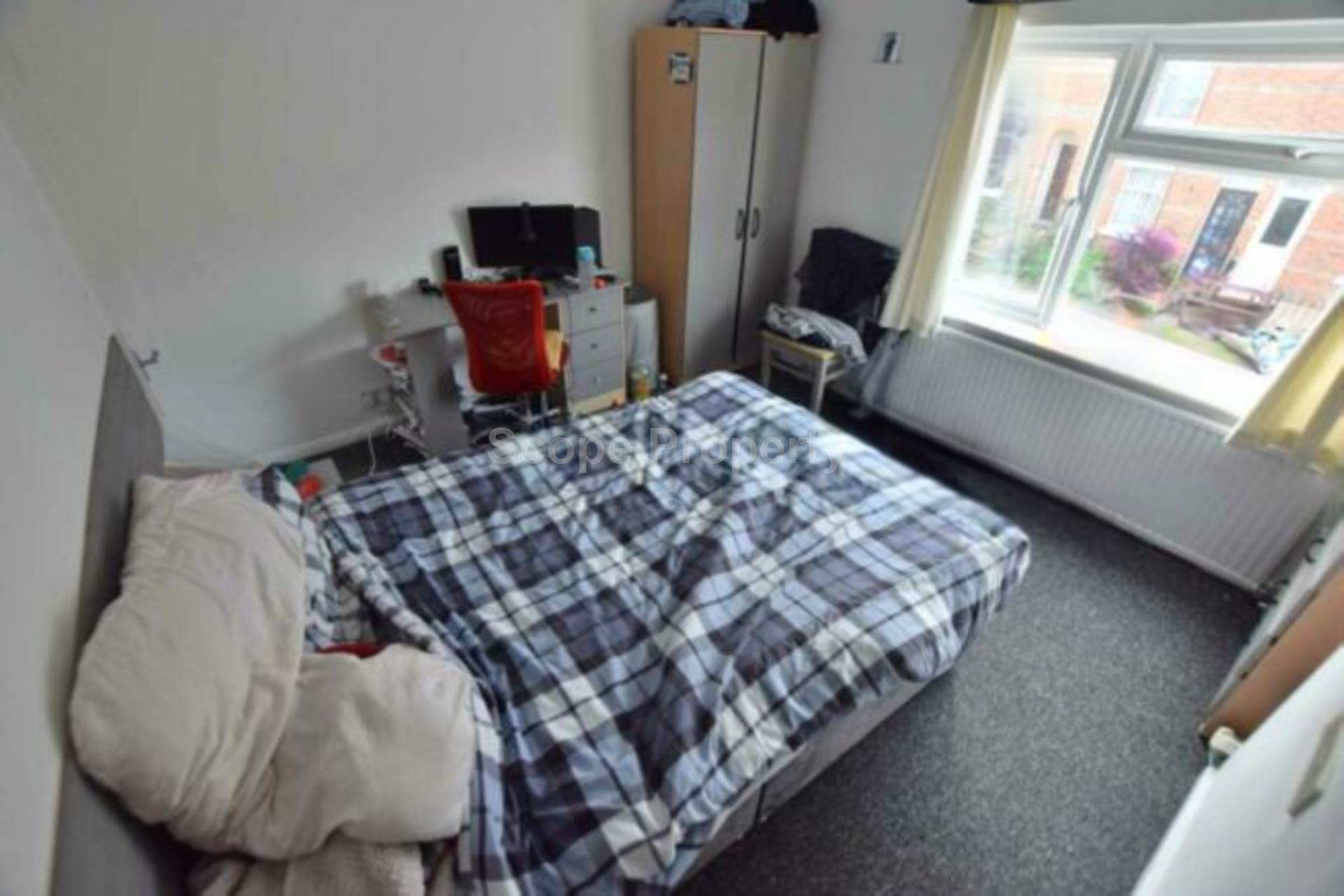 Blenheim Gardens, Reading, RG1 5QG, Image 1