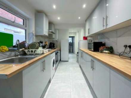 Cardigan Road, Reading, RG1 5QW, Image 4