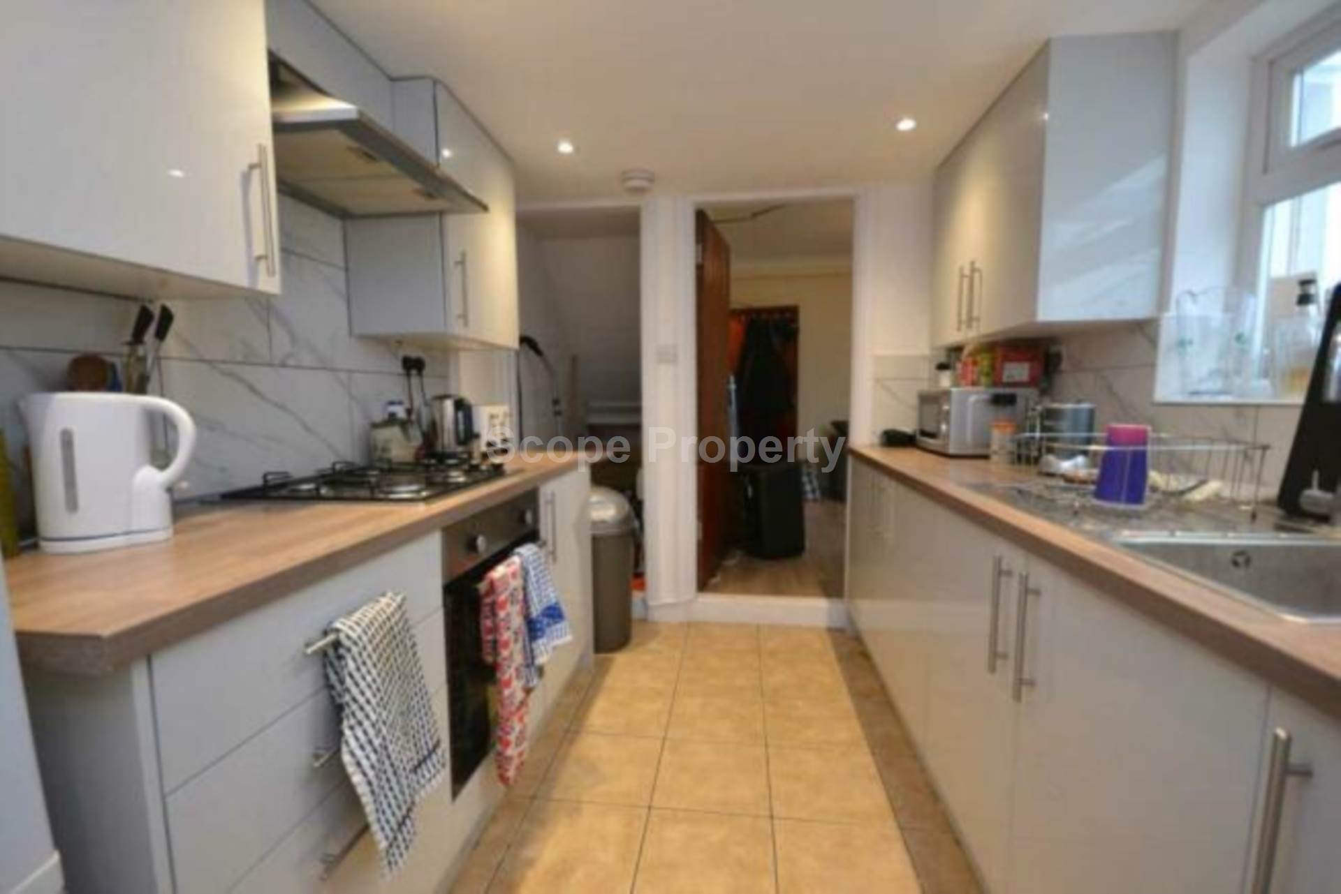 Blenheim Road, Reading, Image 5