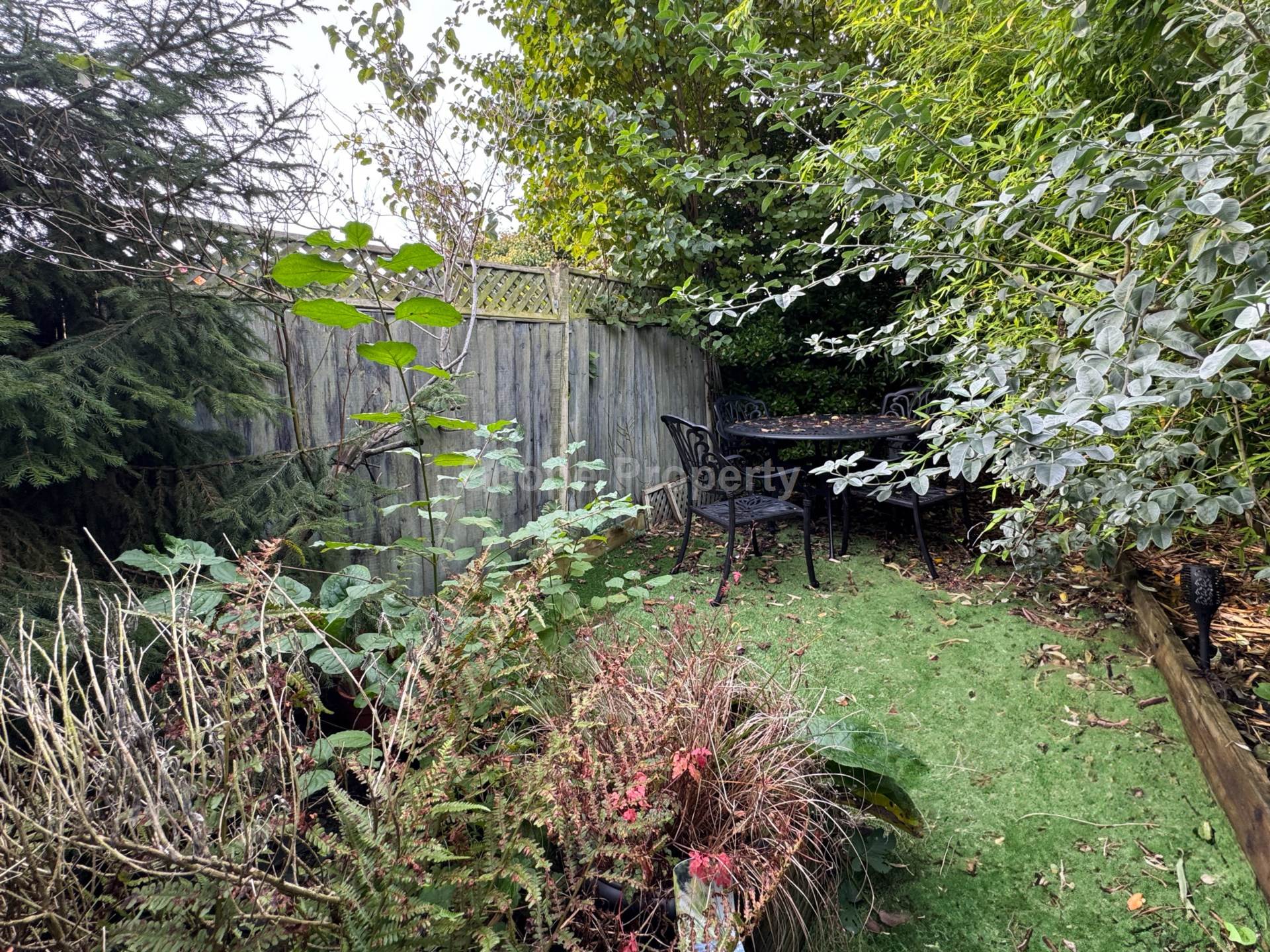Pitcroft Avenue, Reading, Image 10