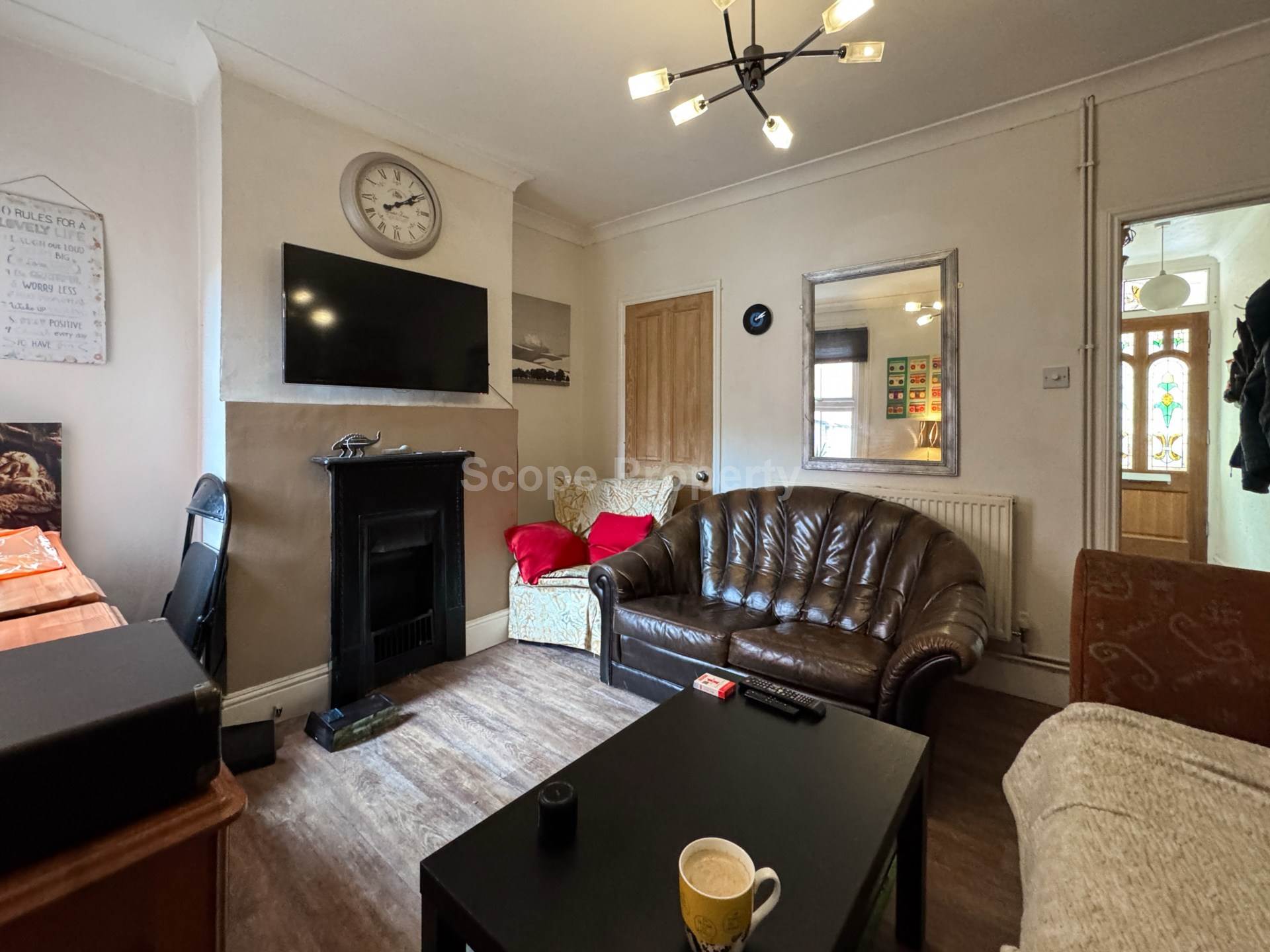 Pitcroft Avenue, Reading, Image 5