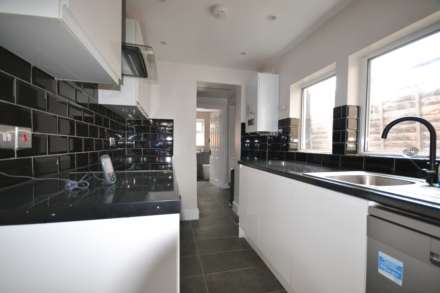 Cardigan Road, Reading, Image 2