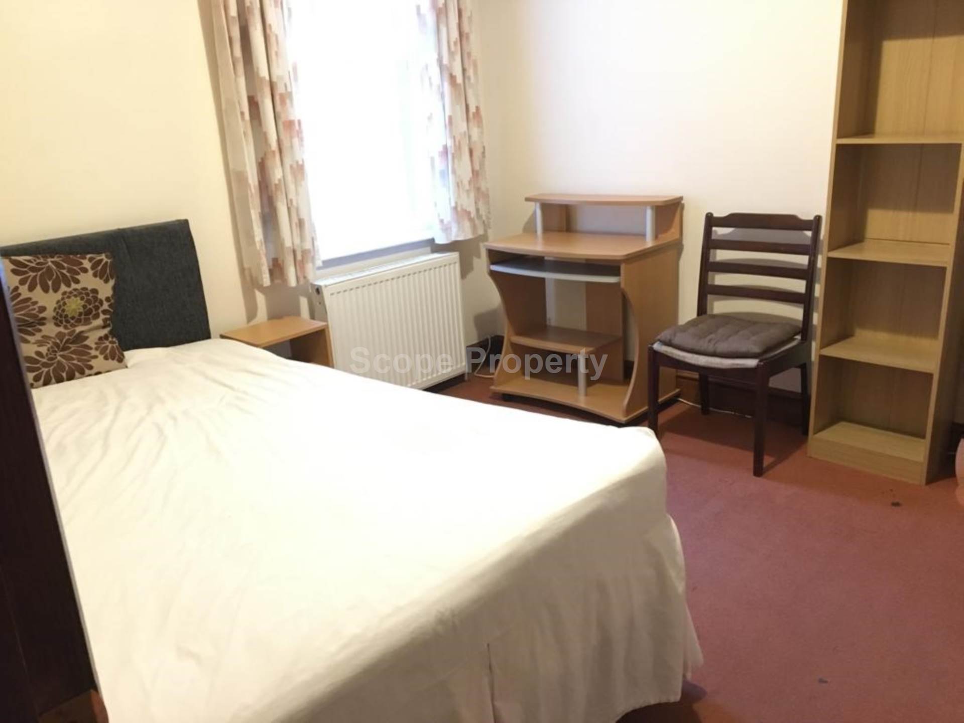Grange Avenue, Reading, Image 4