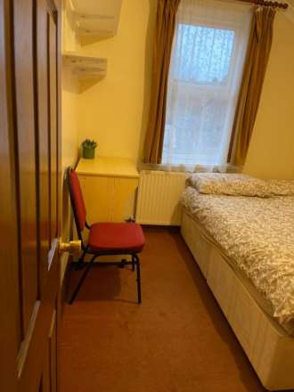 Grange Avenue, Reading, Image 5