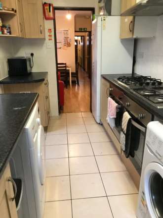 Grange Avenue, Reading, Image 6