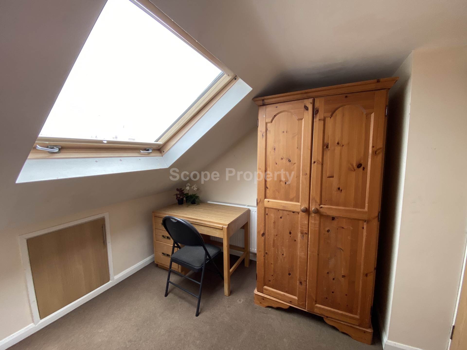 Bishops Road, Reading, RG6 1NP, Image 10