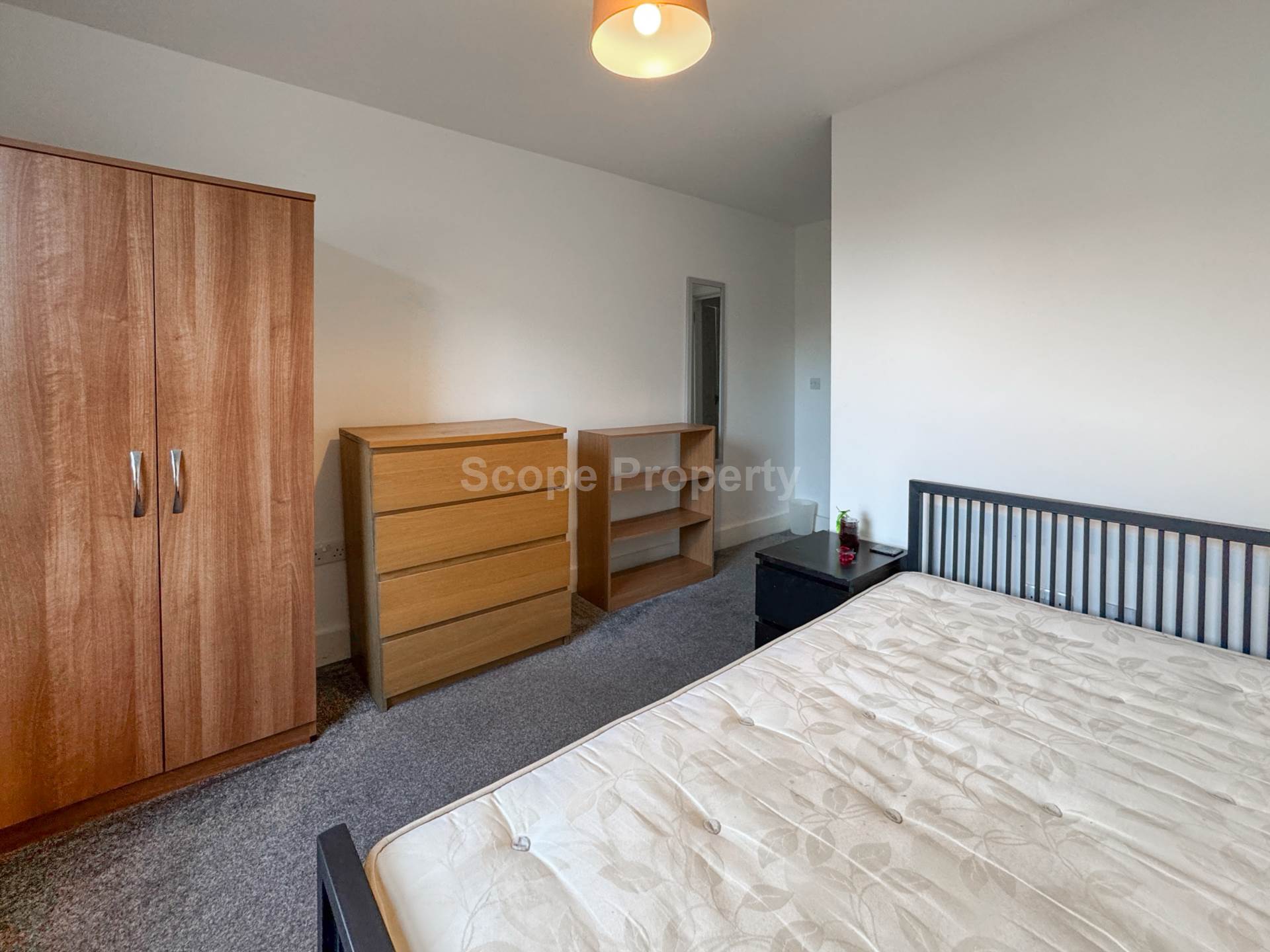 Northumberland Avenue, Reading, Image 9