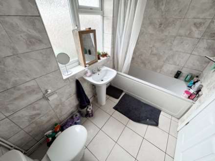 Liverpool Road, Reading, Image 9