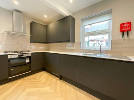 Lincoln Road, Reading, RG2 0EX, Image 8
