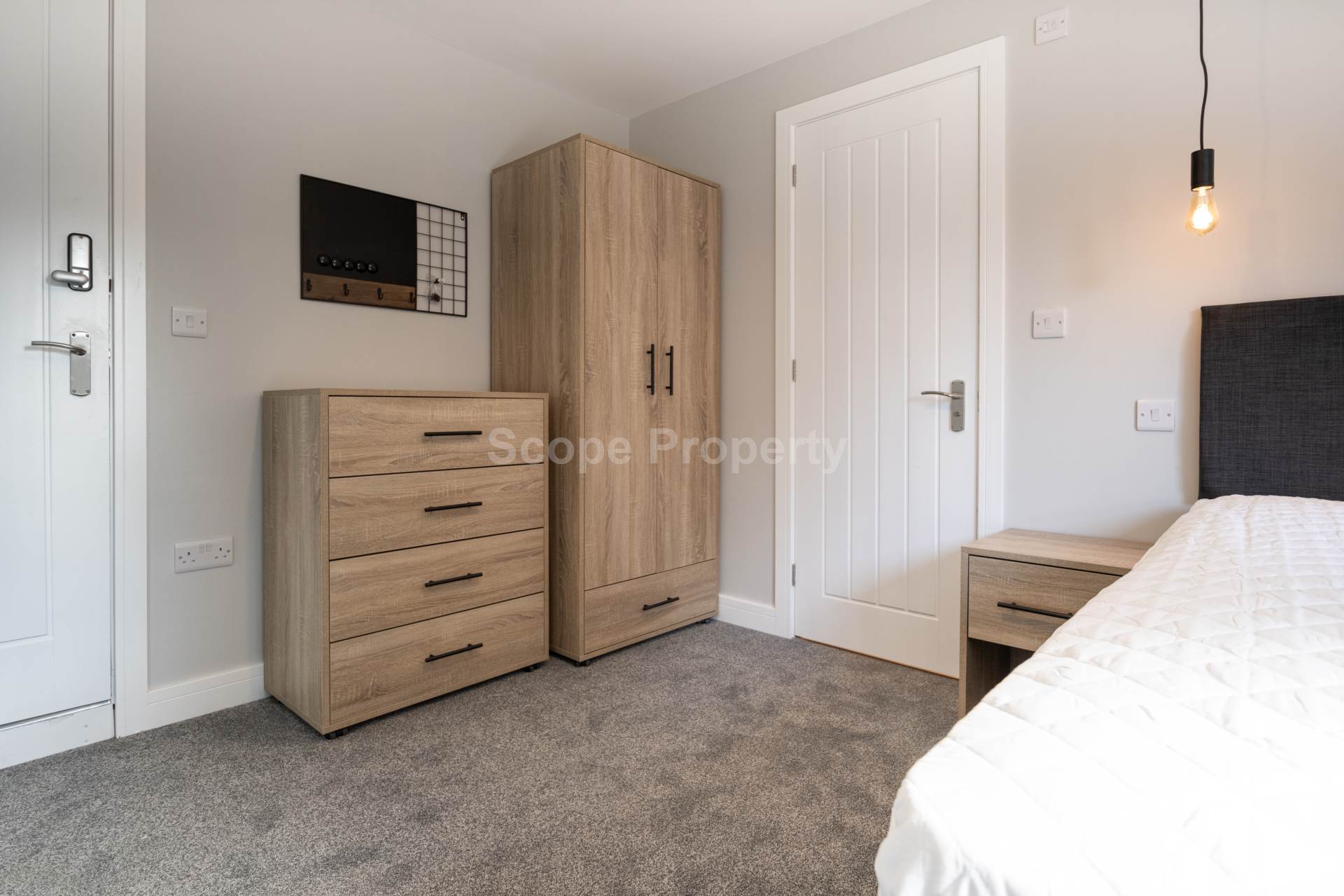 St Johns Road, Reading, RG1 4EB, Image 19