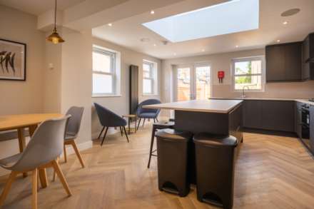 St Johns Road, Reading, RG1 4EB, Image 1