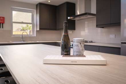 St Johns Road, Reading, RG1 4EB, Image 11