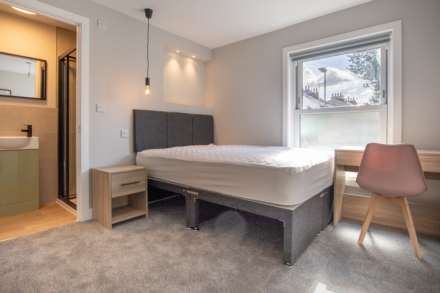 St Johns Road, Reading, RG1 4EB, Image 18