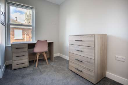 St Johns Road, Reading, RG1 4EB, Image 22