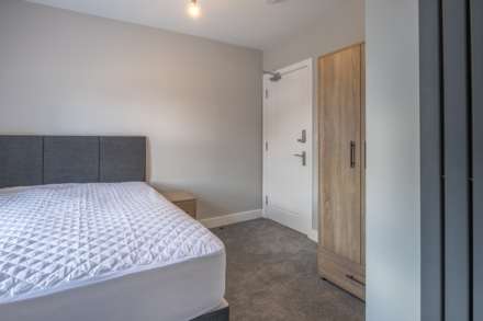 St Johns Road, Reading, RG1 4EB, Image 24