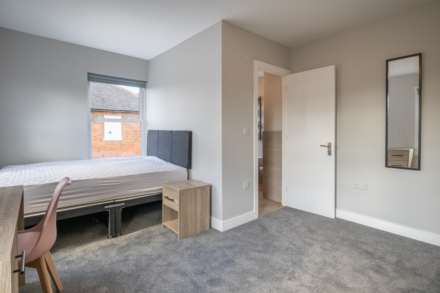 St Johns Road, Reading, RG1 4EB, Image 25
