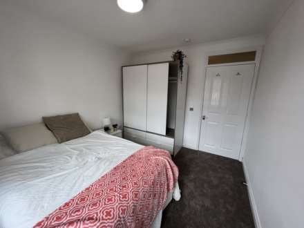 London Street, Reading, Image 1