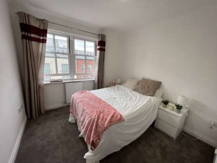 London Street, Reading, Image 2