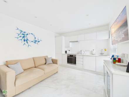 Eastcliff, East Looe, Image 2