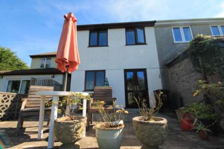 3 Bedroom Semi-Detached, Brentwartha, Looe