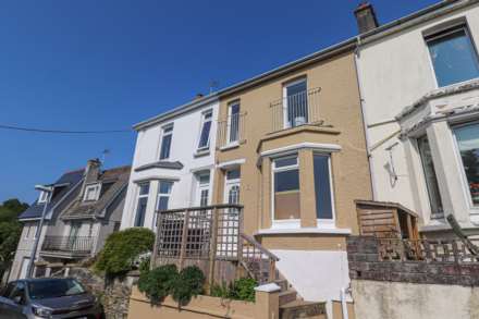 2 Bedroom Terrace, Elm Tree Road, East Looe