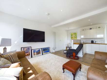 Elm Tree Road, East Looe, Image 12