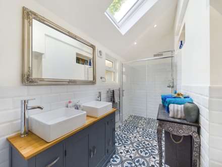 Elm Tree Road, East Looe, Image 4