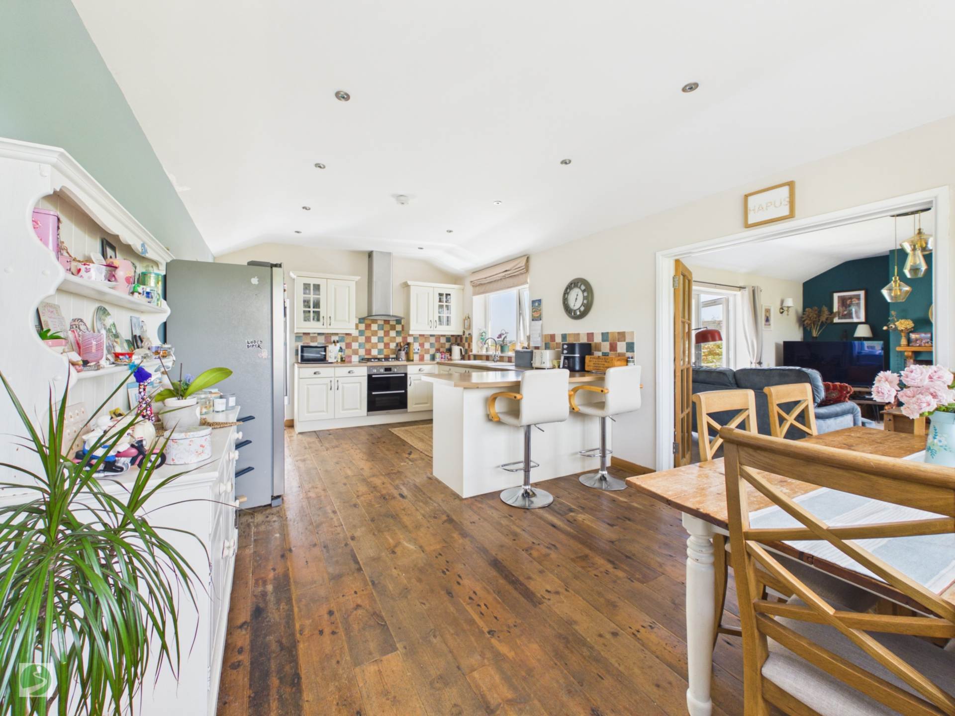 Penarth, West Looe, Image 2
