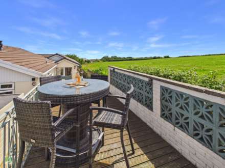 Penarth, West Looe, Image 6