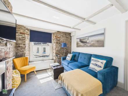 Princes Square, West Looe, Image 14