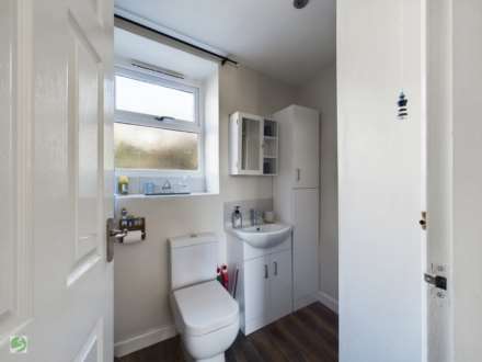 Shutta, East Looe, Image 16