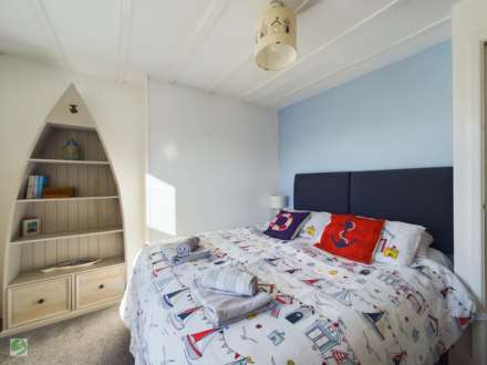 Shutta, East Looe, Image 3