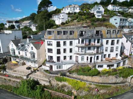 3 Bedroom Apartment, Marine Drive, Looe