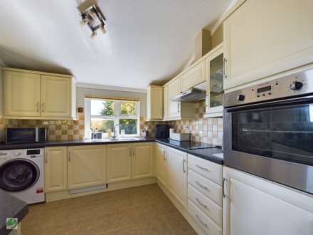 Oaklands Park, Polperro Road, Looe, Image 11