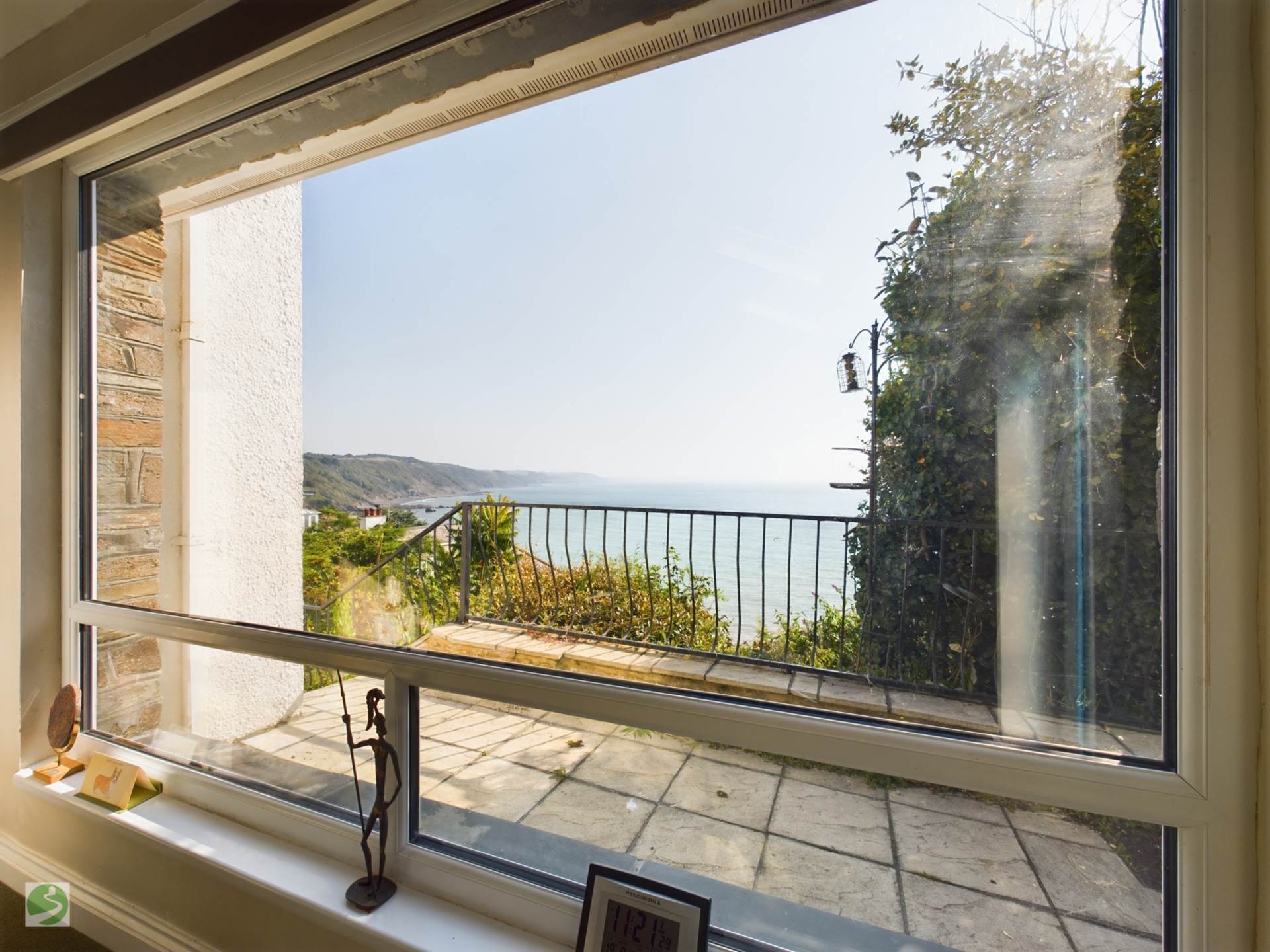 Bay View Road, East Looe, Image 16