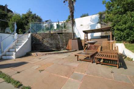 Bay View Road, East Looe, Image 21