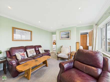 Bay View Road, East Looe, Image 13