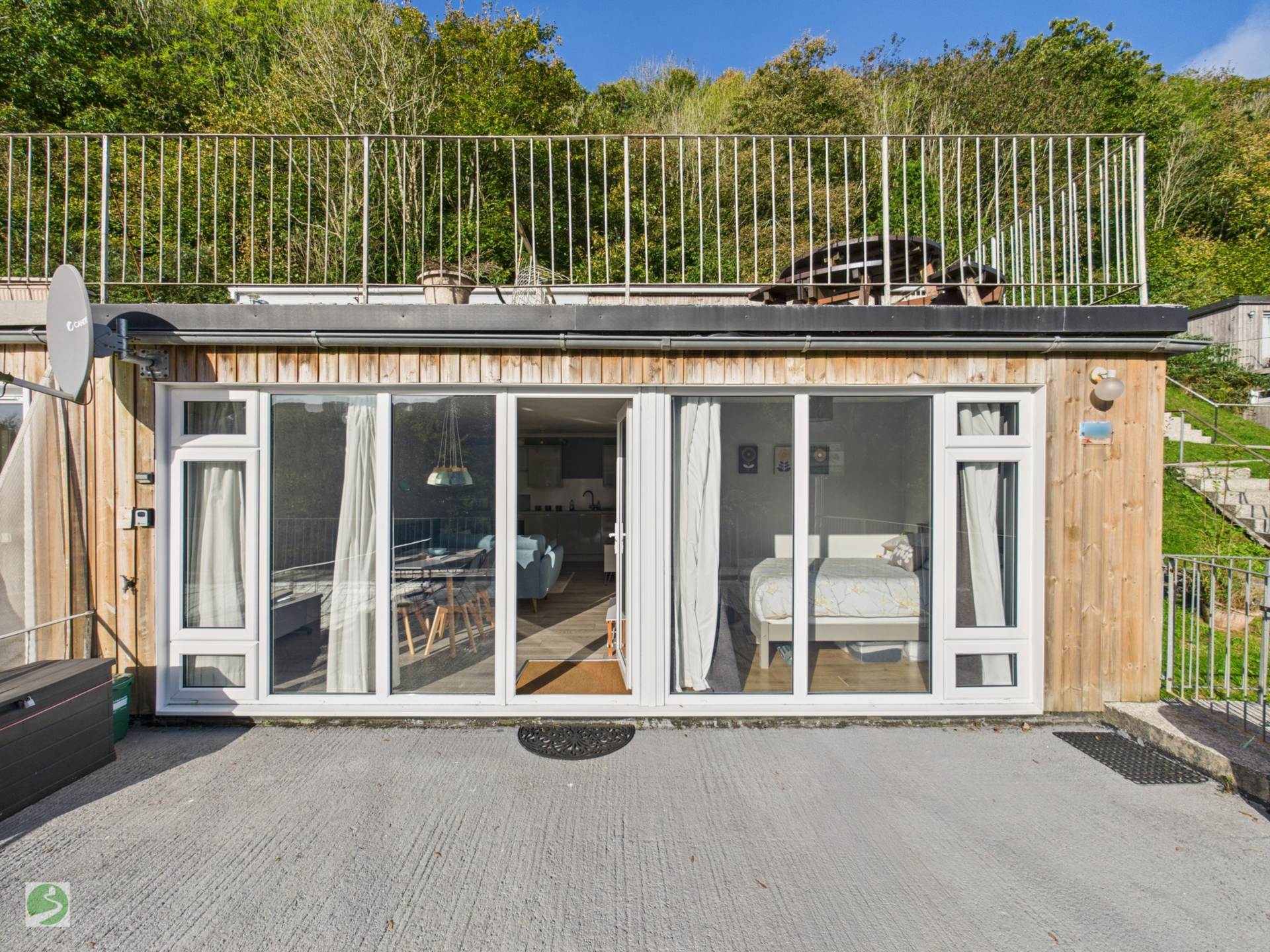 Millendreath Beach Resort, Looe, Image 1
