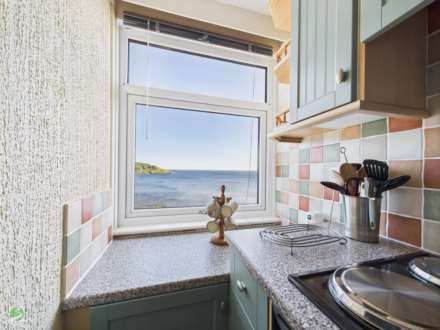 Marine Drive, West Looe, Image 8