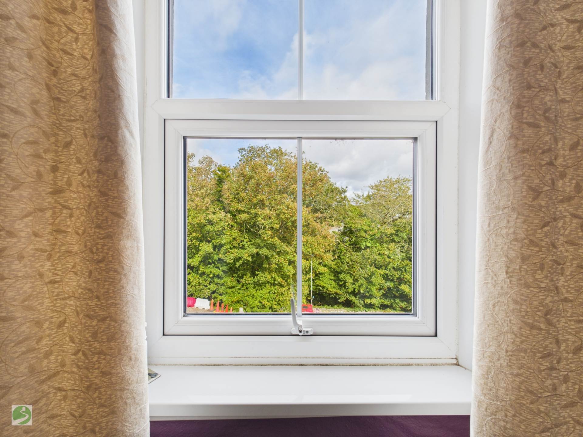 Beech Terrace, West Looe, Image 13