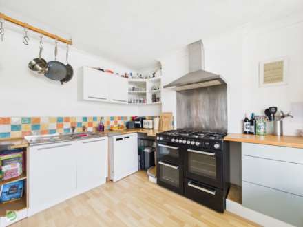Downs View, West Looe, Image 22