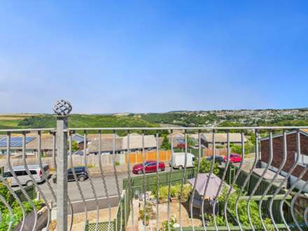 Penarth, West Looe, Image 3
