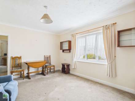 Barbican Court, East Looe, Image 12