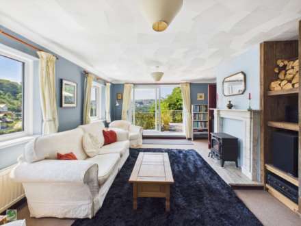 Shutta, East Looe, Image 3