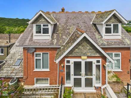 Goonwartha Road, Looe