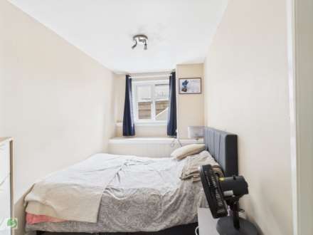 Goonwartha Road, West Looe, Image 4